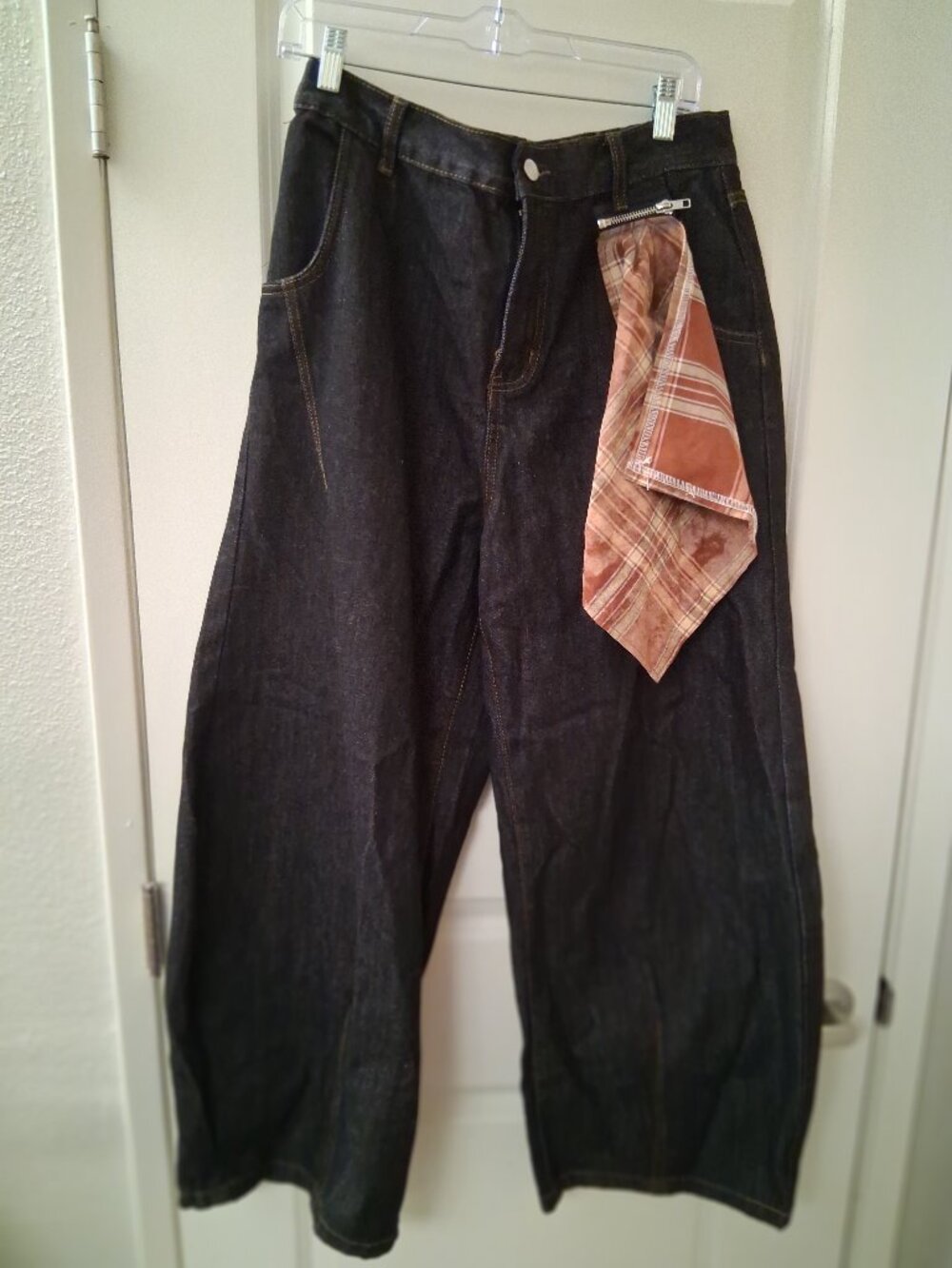 Vamtac  Black Wide Leg Baggy Denim Jeans With Plaid Scarf Accent SZ XL